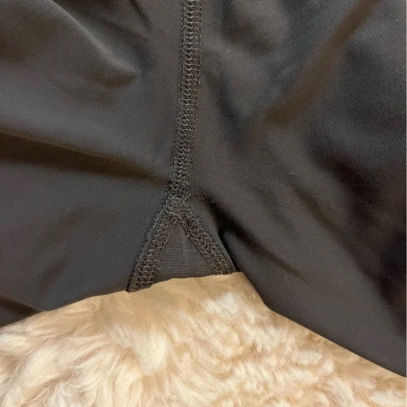 Lululemon Gray Cropped Workout Leggings - Picture 15 of 15